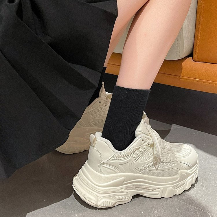 Damen Sportliche Sneakers mit atmungsaktivem Mesh und rutschfester Sohle EB
