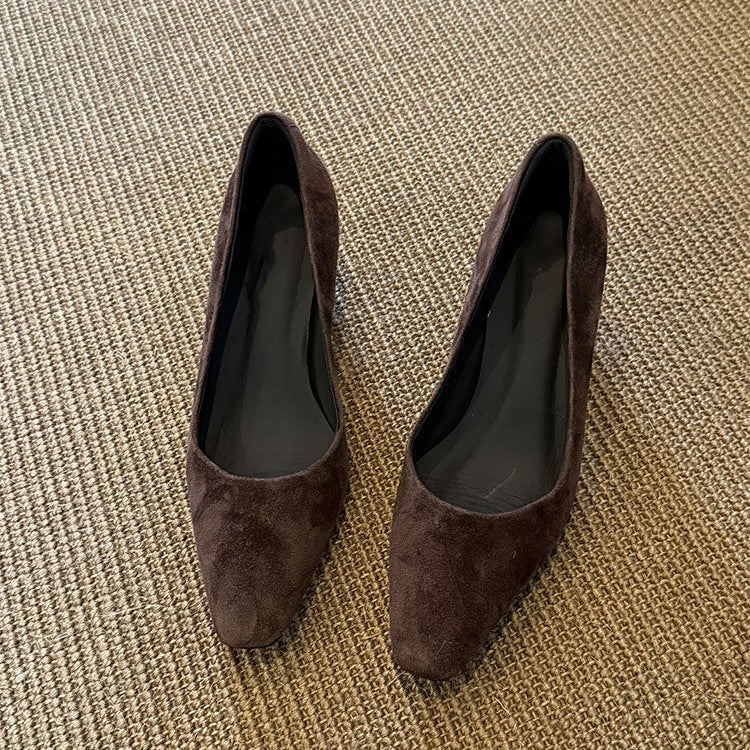 Damen edel wirkende Flachschuhe aus Wildleder mit modischer Spitze EB