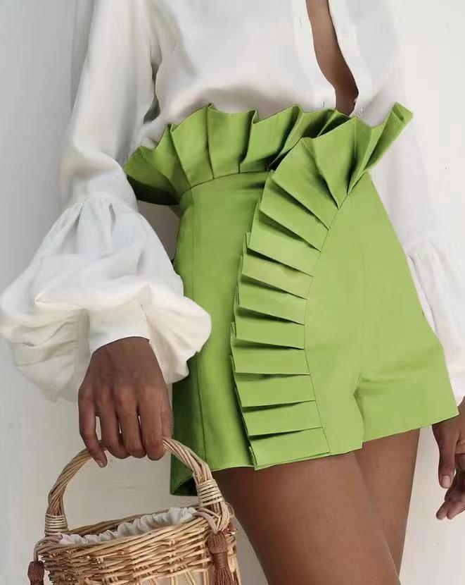 Damen Shorts mit eleganten Rüschendetails und hohem Taillenbund EB