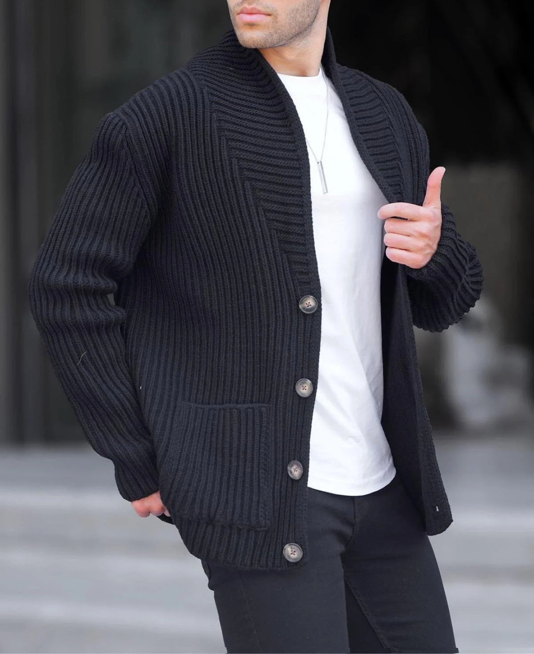 Herren Strickjacke mit tiefem Ausschnitt und knöpfen EB