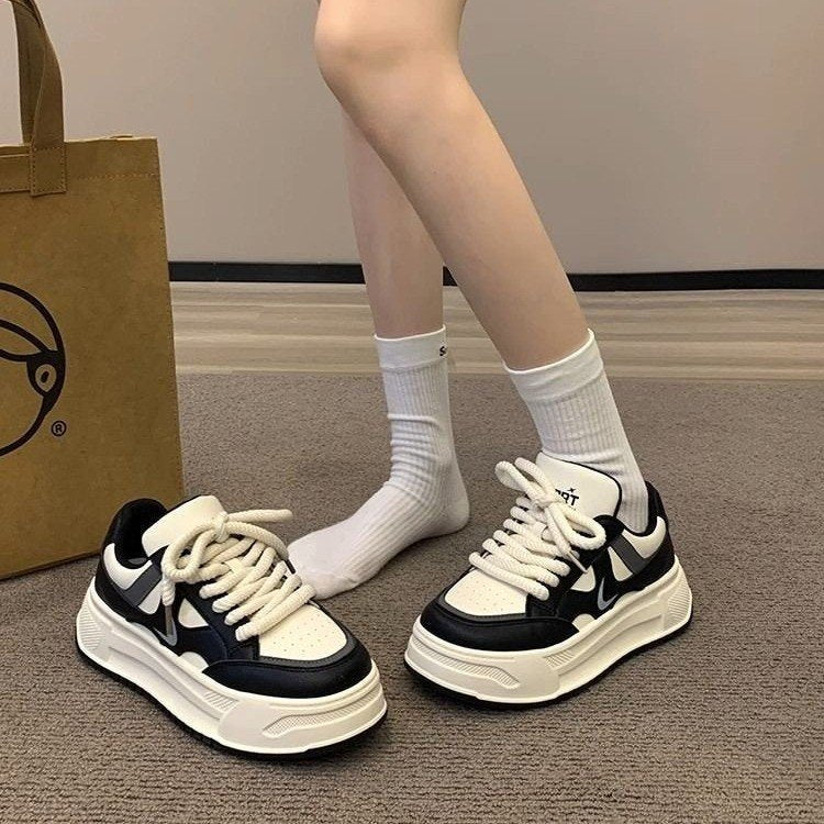 Damen modische Plattform-Sneaker mit innovativer Sohlenkonstruktion EB