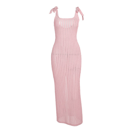 Damen Schlichtes Strickkleid mit regulierbaren Trägern und raffinierten Transparenzen EB