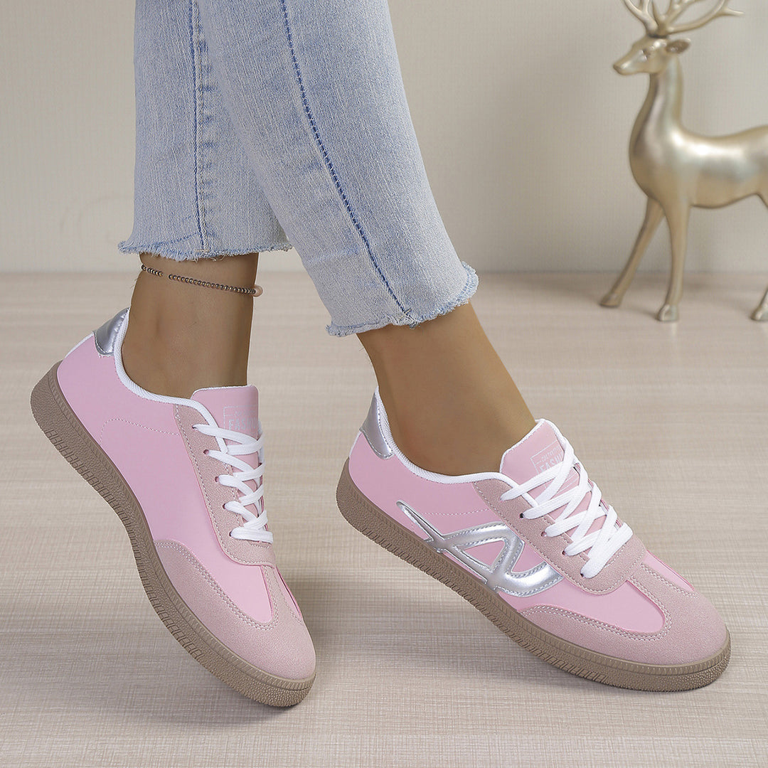 Damen Sportliche Sneakers mit glänzenden Akzenten und innovativer Sohle EB