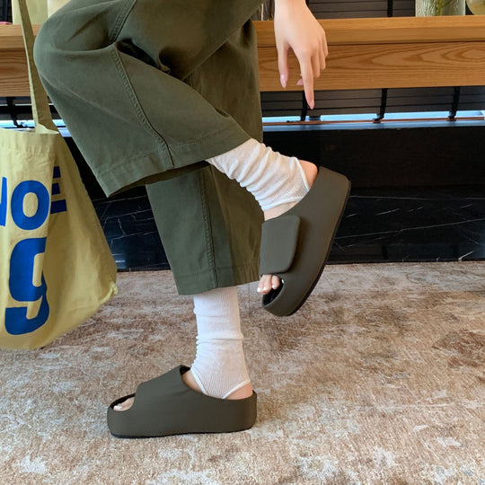 Damen Komfortable Clogs mit breitem Riemen und ergonomischem Fußbett EB