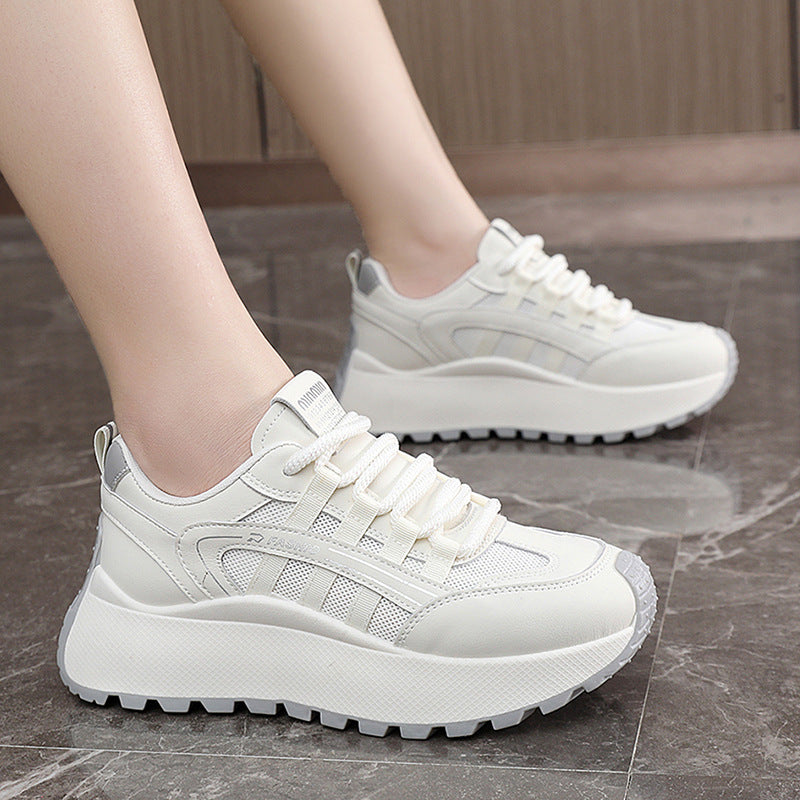 Damen Sportliche Chunky Sneaker mit dämpfendem Sohlenprofil und atmungsaktiver Obermaterialstruktur EB