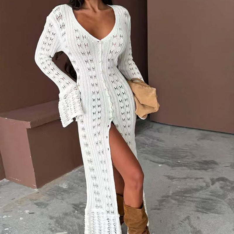 Damen Strickmaxikleid mit nostalgischem Lochmuster und elegantem V-Ausschnitt EB