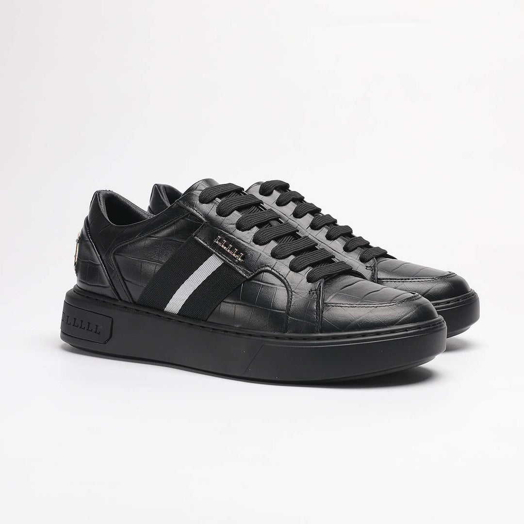 Damen Modische Sneakers mit innovativem Obermaterial und robustem Design EB