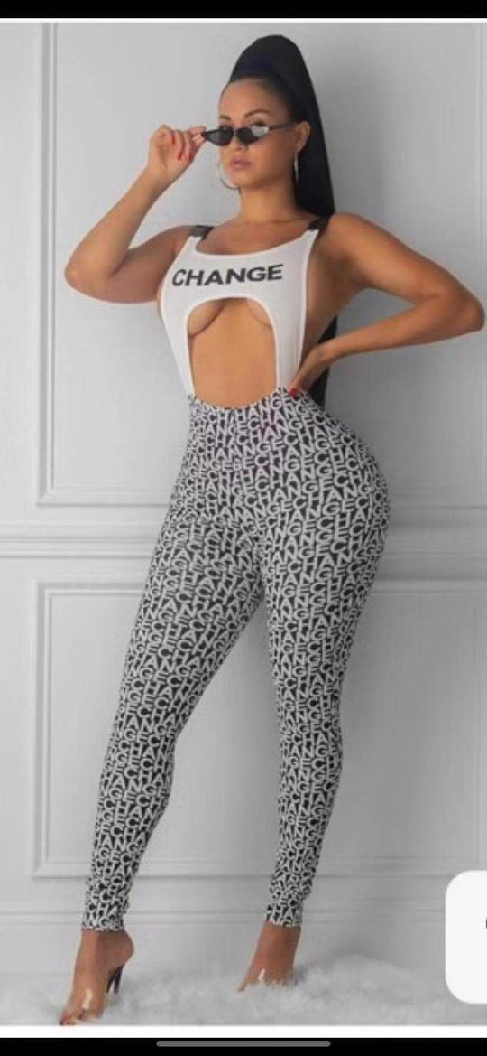 Damen körperbetontes Sport-Outfit mit modischem Print EB