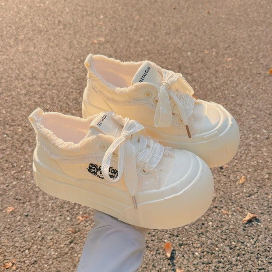 Damen Freizeitsneaker mit gefüttert Innenleben und innovativer Sohle EB