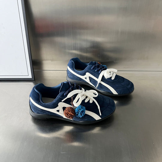 Damen Sportliche Sneaker mit Premium Wildleder und innovativer Dämpfungstechnologie EB