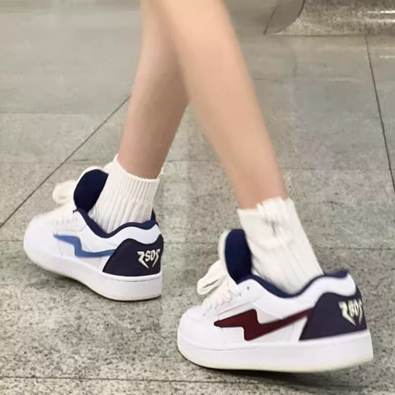 Damen Sportliche Sneaker mit atmungsaktiver Mesh-Oberfläche und modernem Design EB