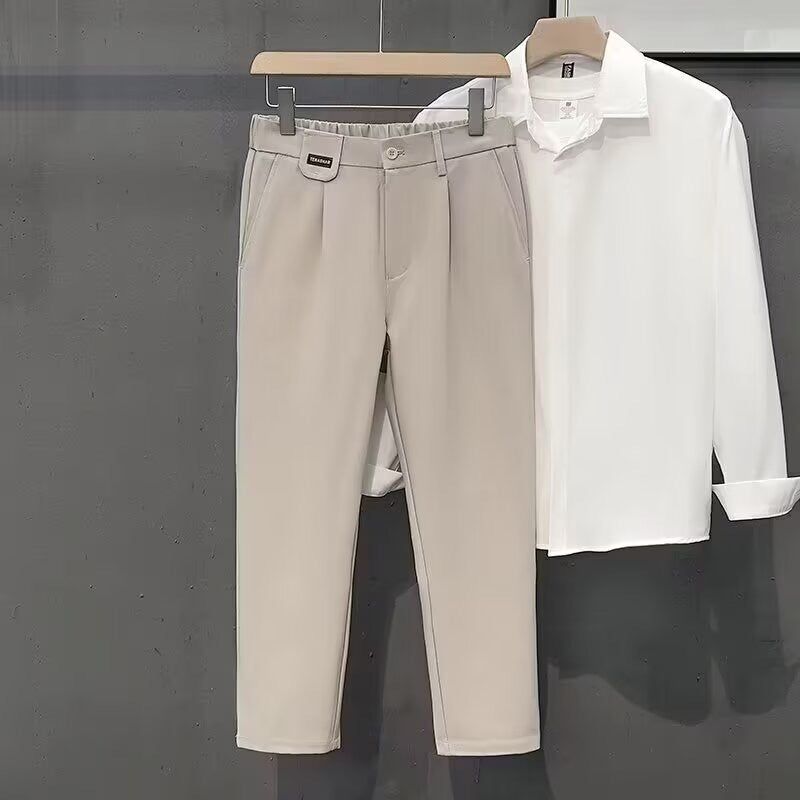 Herren schlanke Chino-Hose mit elegantem Schnitt und atmungsaktivem Material EB