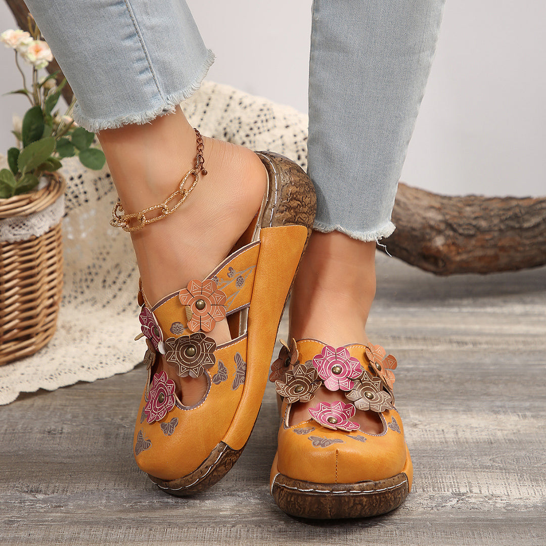 Damen Bequeme Blumensandalen mit ergonomischem Fußbett und modischen Akzenten EB