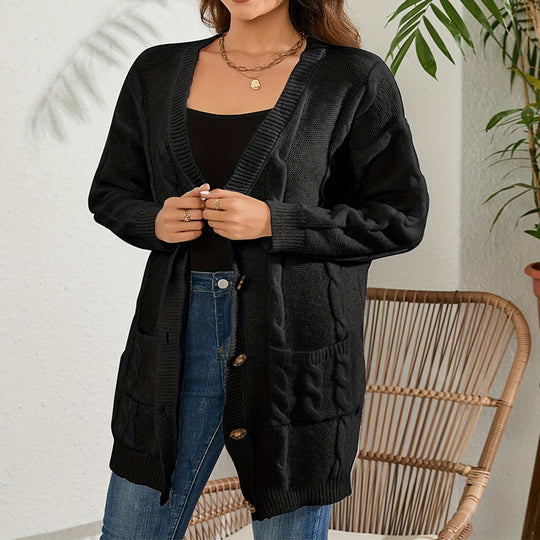 Damen Strickjacke mit großem Zopfmuster und praktischen Taschen EB