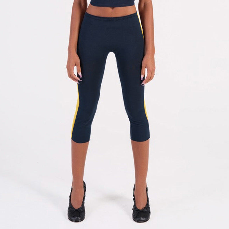 Damen Sportliche 3/4-Leggings mit seitlichen Kontraststreifen EB