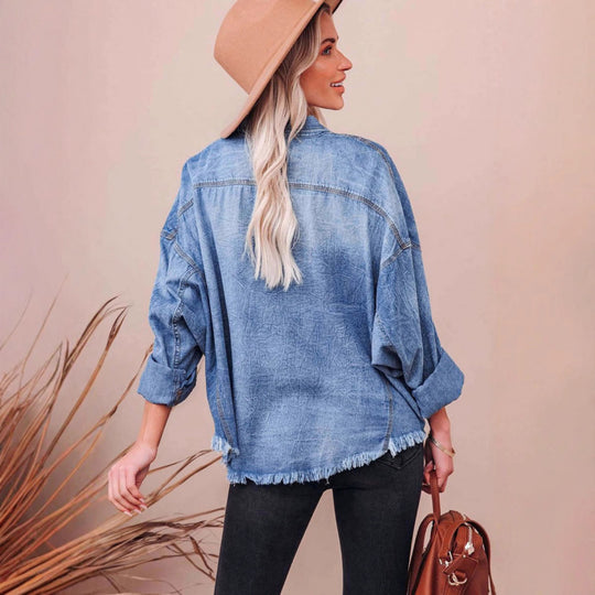 Damen Lässige Denimbluse mit Fransen und aufgesetzten Taschen EB