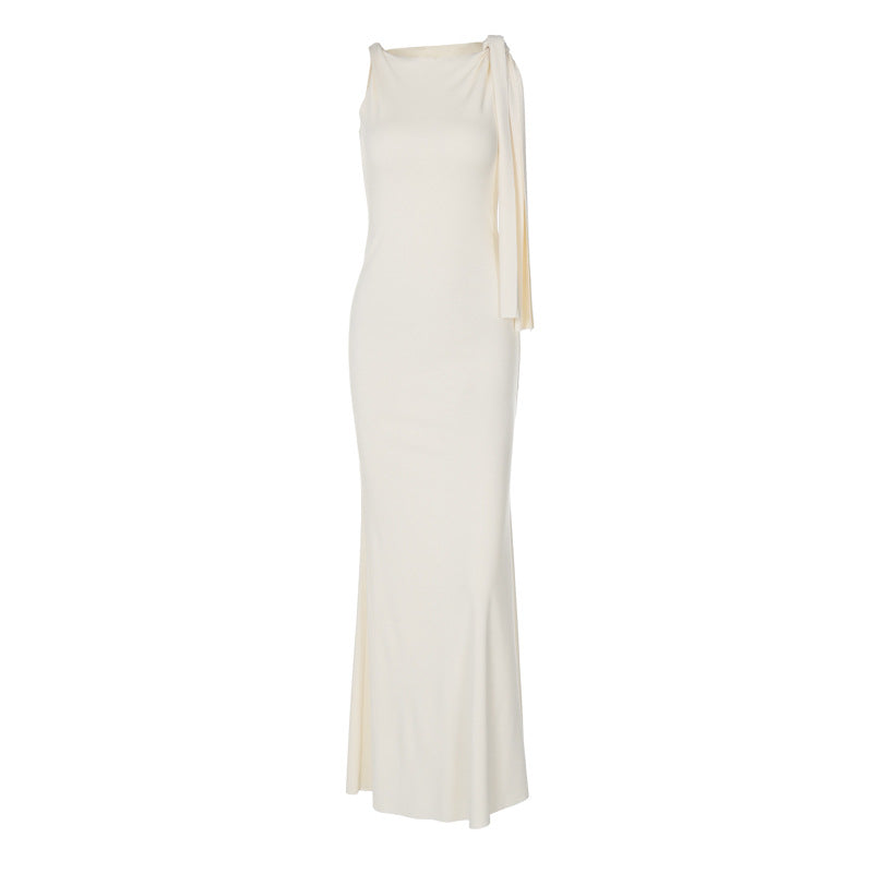 Damen Elegantes Maxikleid mit asymmetrischen Trägerdetails EB