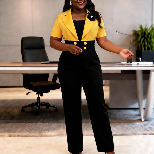 Damen eleganter Jumpsuit mit tailliertem Design und auffälligen Details EB