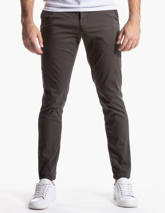 Herren Slim-Fit Chinohose aus atmungsaktivem Material EB