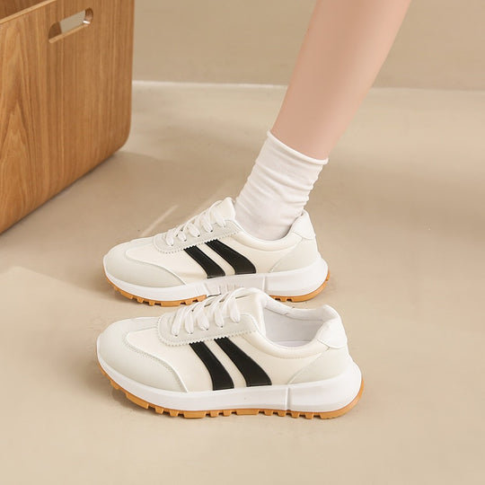 Damen Sportliche Sneakers mit atmungsaktiver Laufsohle EB
