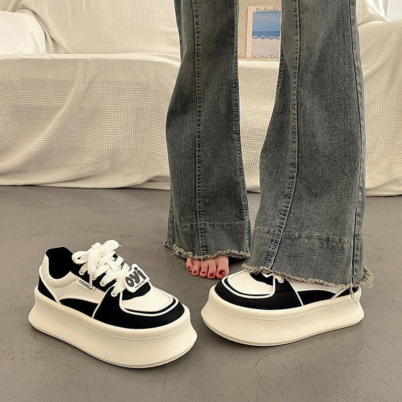 Damen Sportliche Plateau-Sneaker mit modischem Design und bequemer Dämpfung EB