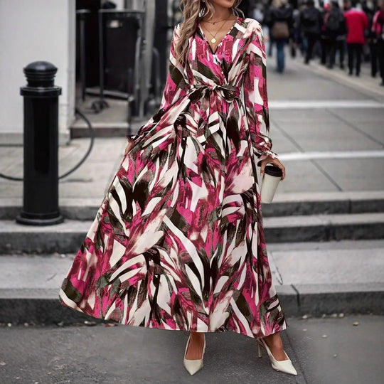 Damen Maxi-Kleid mit eleganter Taillierung und voluminösem Rock EB