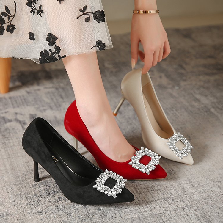 Damen elegante Spitzenpumps mit funkelndem Strassakzent EB