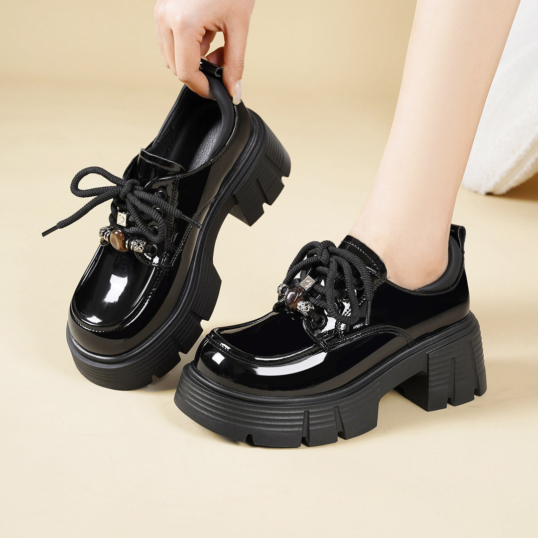 Damen Plateau-Schnürschuhe mit modischem Kettendetail und robustem Blockabsatz EB