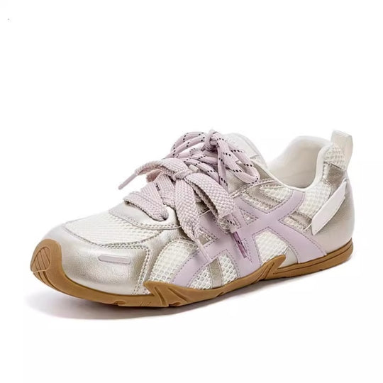 Damen Sportliche Sneakers mit atmungsaktiver Netzstruktur und reflektierenden Akzenten EB