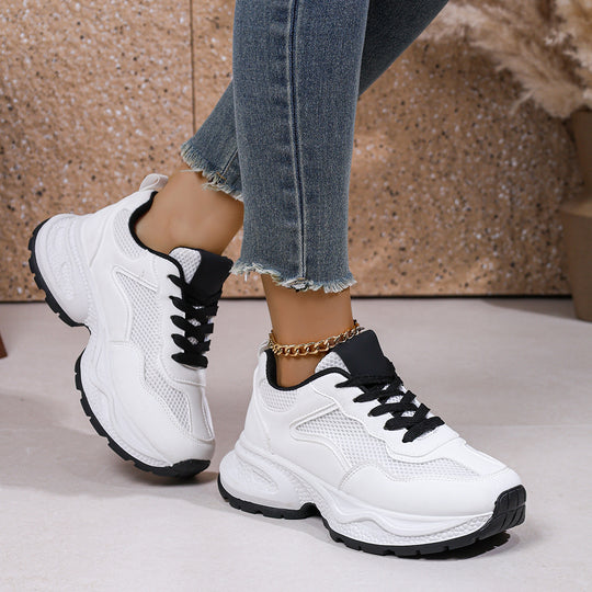 Damen Sneakers im sportlich-modernen Design mit atmungsaktiven Mesh-Einsätzen und komfortabler Dämpfung EB
