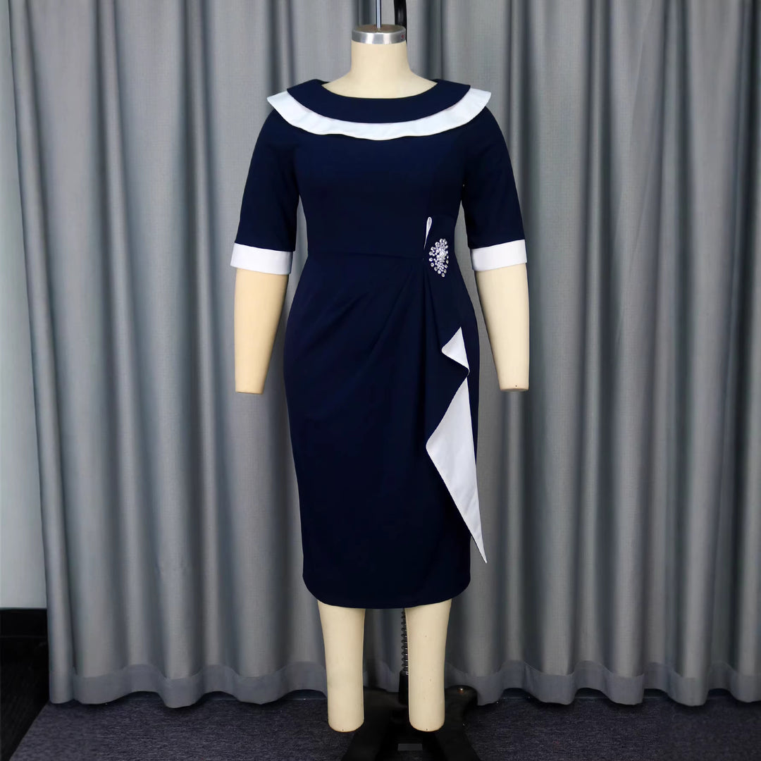 Damen Elegantes Kleid mit kontrastierenden Rüschendetails EB