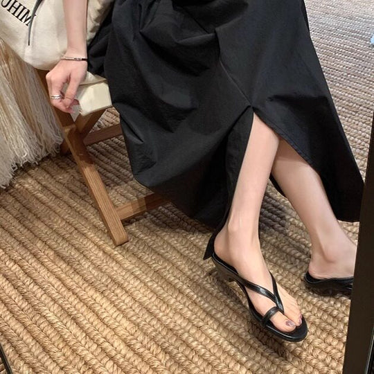 Damen Zehentrenner mit elegantem Design und komfortabler Fußbettgestaltung EB