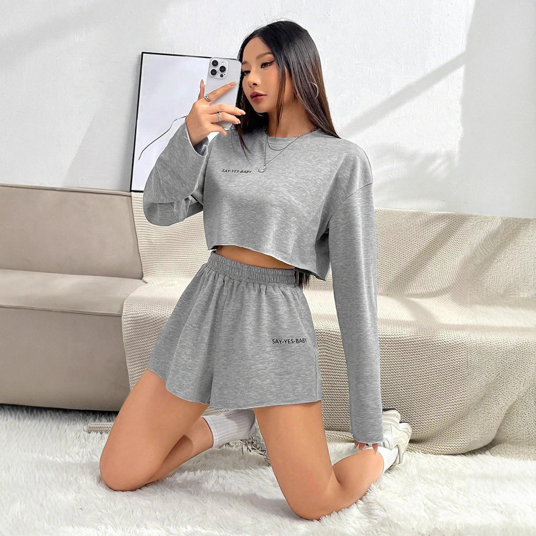 Damen Freizeit-Set mit lässigem Crop-Top und Shorts EB