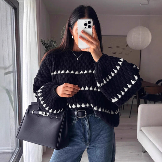 Damen Grobstrickpullover mit voluminösen Ärmeln und strukturiertem Muster EB