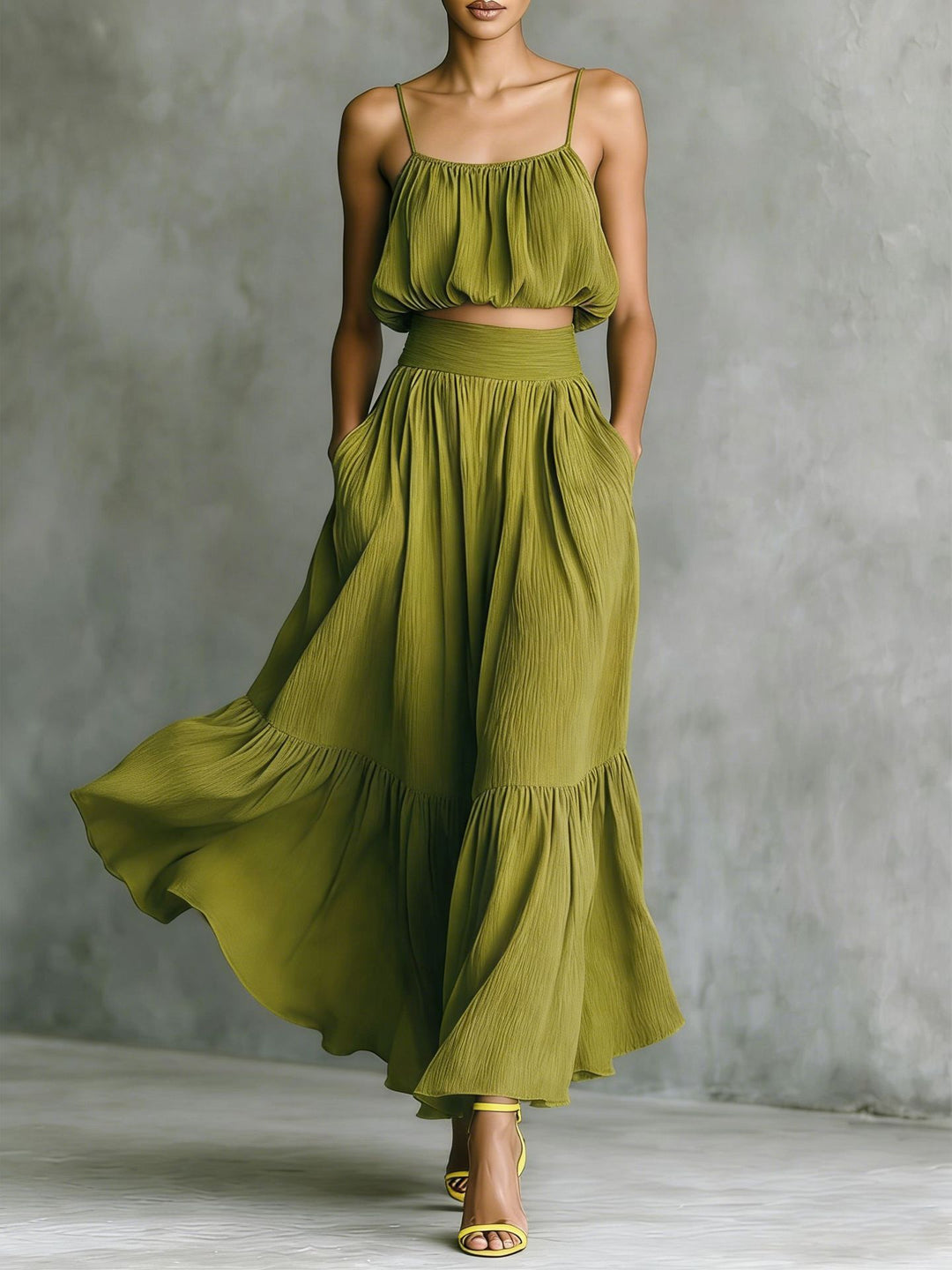 Damen Sommerliches Zweiteiler-Kleid mit fließendem Schnitt und praktischen Taschen EB