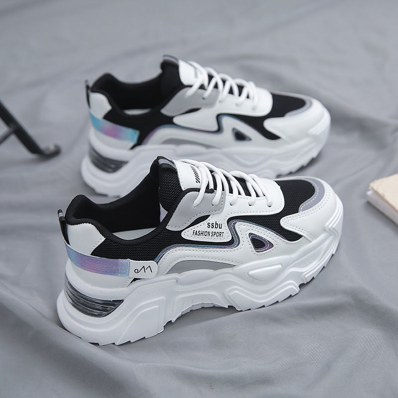 Damen Sportliche Sneakers mit atmungsaktivem Obermaterial und gepolsterter Sohle EB