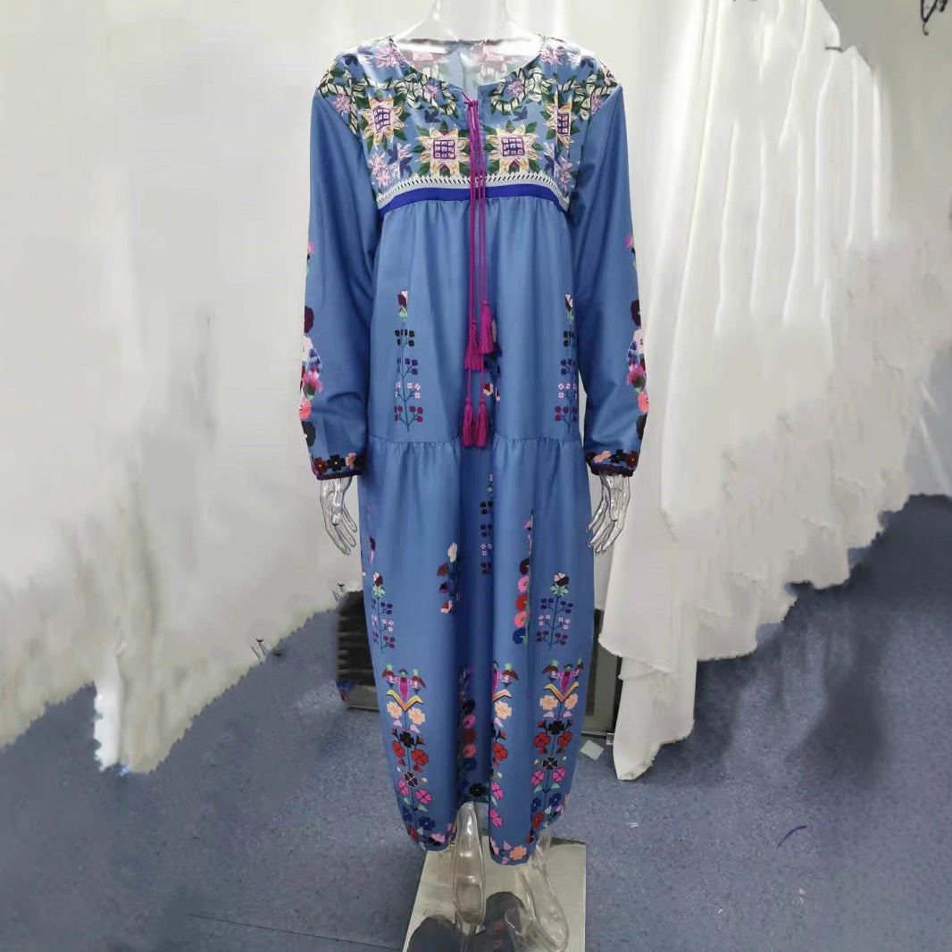 Damen nan besticktes Maxikleid mit langen Ärmeln, Quastenverschluss und folkloristischer Stickerei EB