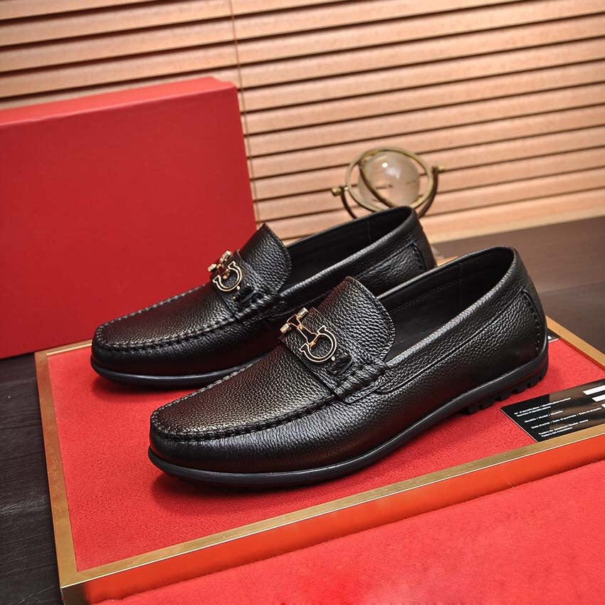 Herren Mokassins mit luxuriösem Leder und elegantem Zierdetail EB