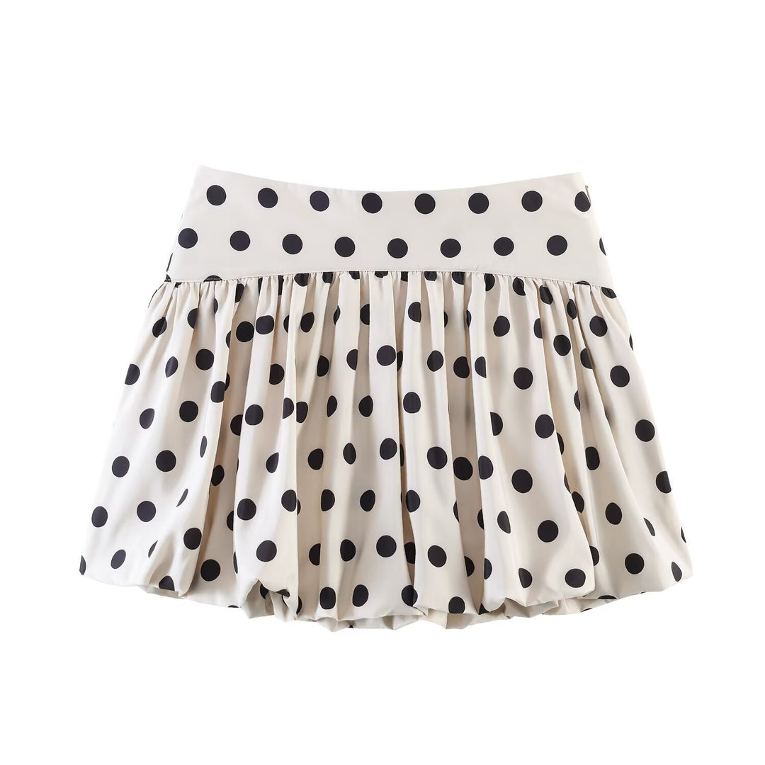 Damen Voluminöser Punkteshort mit bauschigem Saum EB