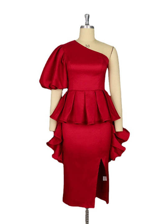 Damen Abendkleid mit asymmetrischem Saum und voluminösen Rüschendetails EB