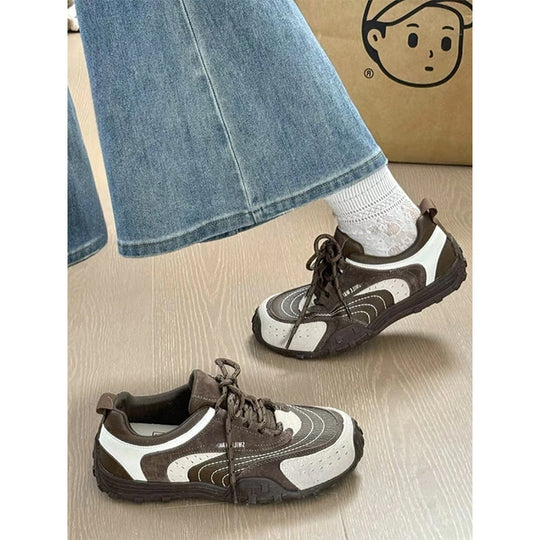 Damen Sportliche und atmungsaktive Sneakers mit rutschfester Sohle EB
