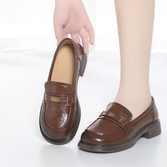 Damen Klassische Mokassins mit elegantem Kettendetail und rutschfester Sohle EB