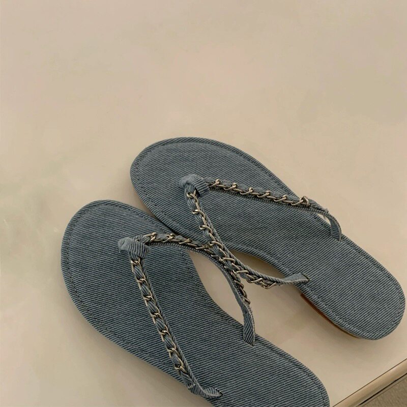 Damen Zehentrenner-Sandalen mit modischem Kettenakzent und ergonomischem Fußbett EB