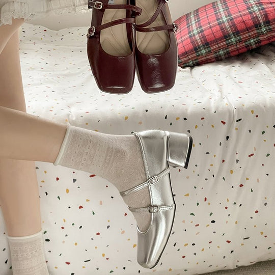 Damen Ballerina-Pumps mit modischem Riemchen und verstellbarem Schnallenverschluss EB