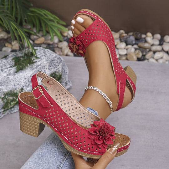 Damen Elegante und luftige Sandalen mit Blumenapplikationen EB