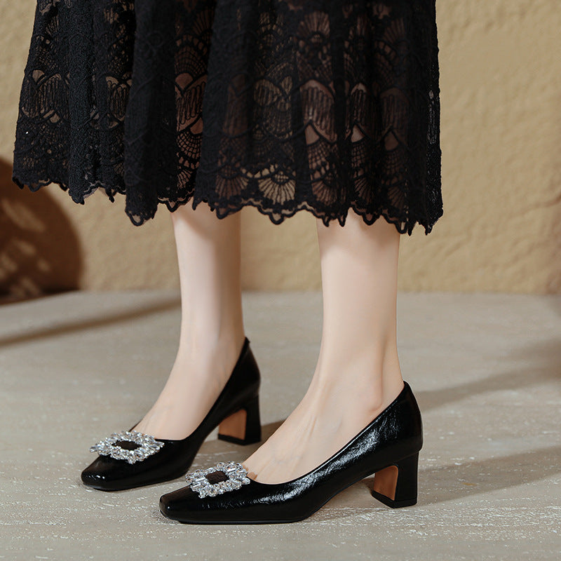 Damen Elegante Schuhe mit zeitlosen Schmuckakzenten EB