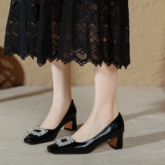 Damen Elegante Schuhe mit zeitlosen Schmuckakzenten EB