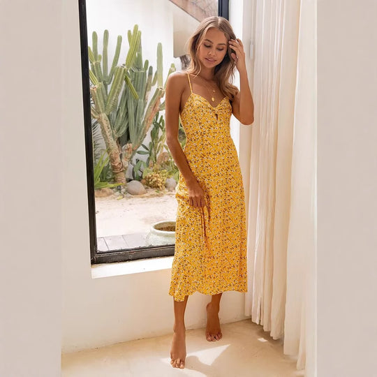 Damen Sommerkleid mit feinem Blumenmuster und verspielten Trägern EB