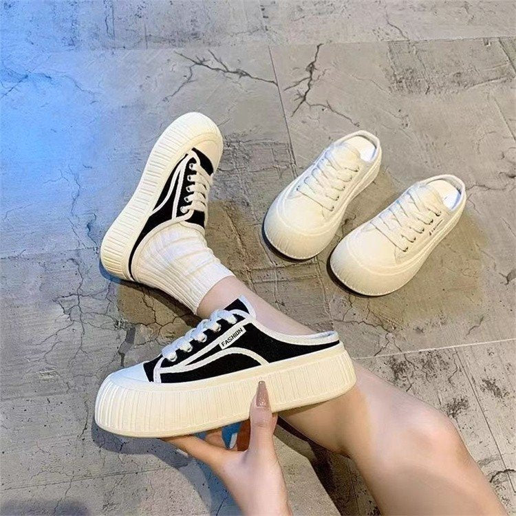 Damen Slip-On Sneakers mit moderner Plateau-Sohle und bequemem Design EB