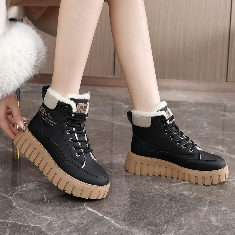 Damen Winterliche Schnürboots mit flauschigem Innenfutter und stabiler Profilsohle EB